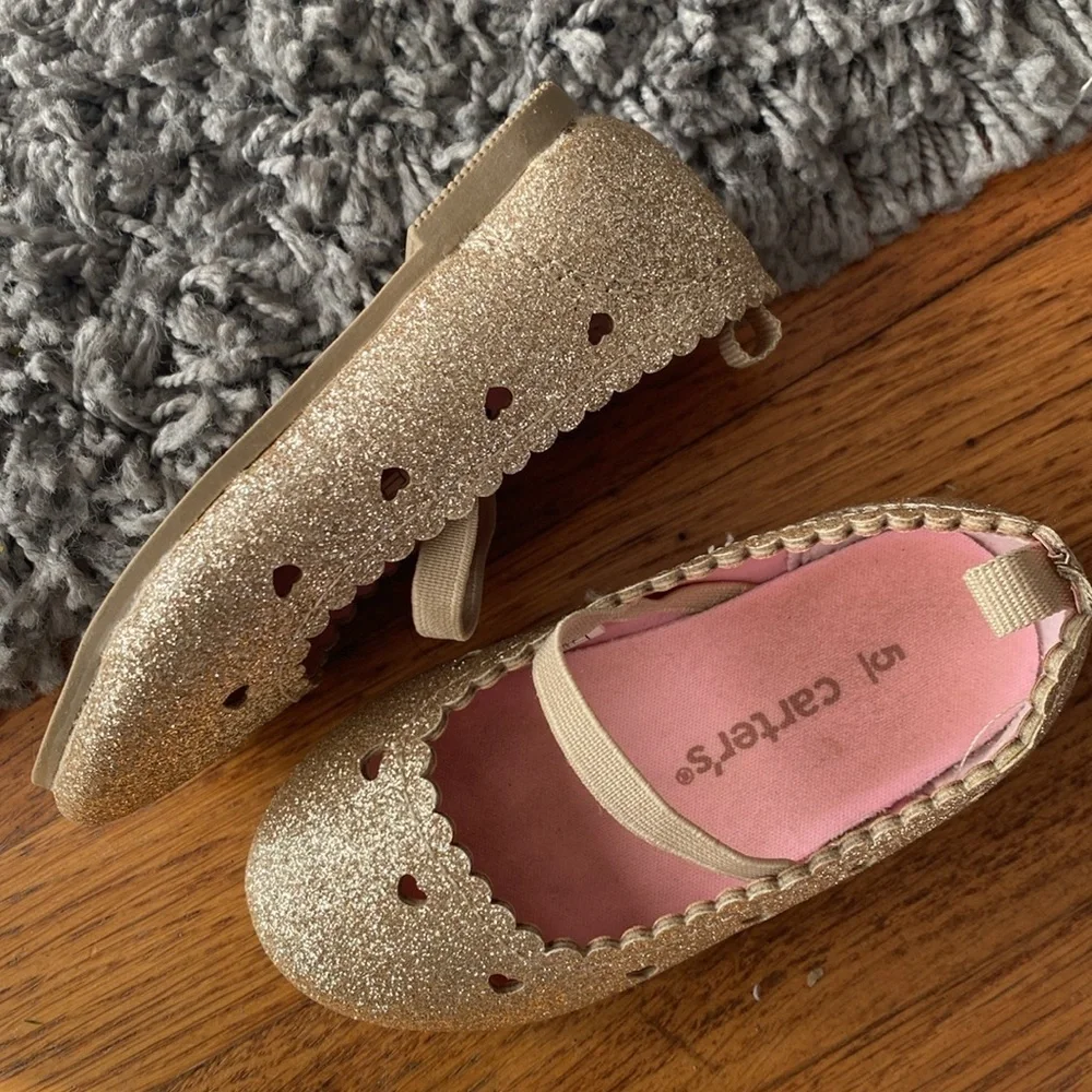 Carters Toddler Girl Gold Glittery Round Tip Flats Size 5